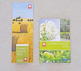 Gedankliche Impulse für das tägliche Leben gibt der Caritas-Abreißkalender 2018 (links). Der Buchkalender des Deutschen Caritasverbandes enthält auch praktische Tipps, zum Beispiel zum Kochen und Reisen. Foto: Caritas/Esser